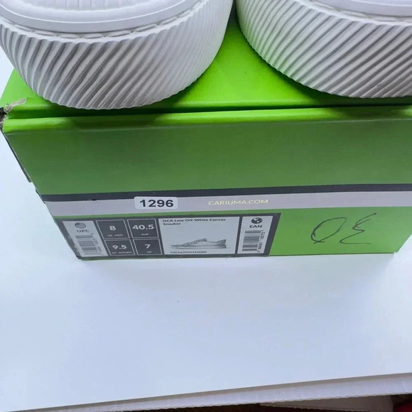 Cariuma Unisex Oca Low Canvas Sneaker Casual Shoes Lace-Up Off-White Size 8/9.5 - Picture 3 of 7